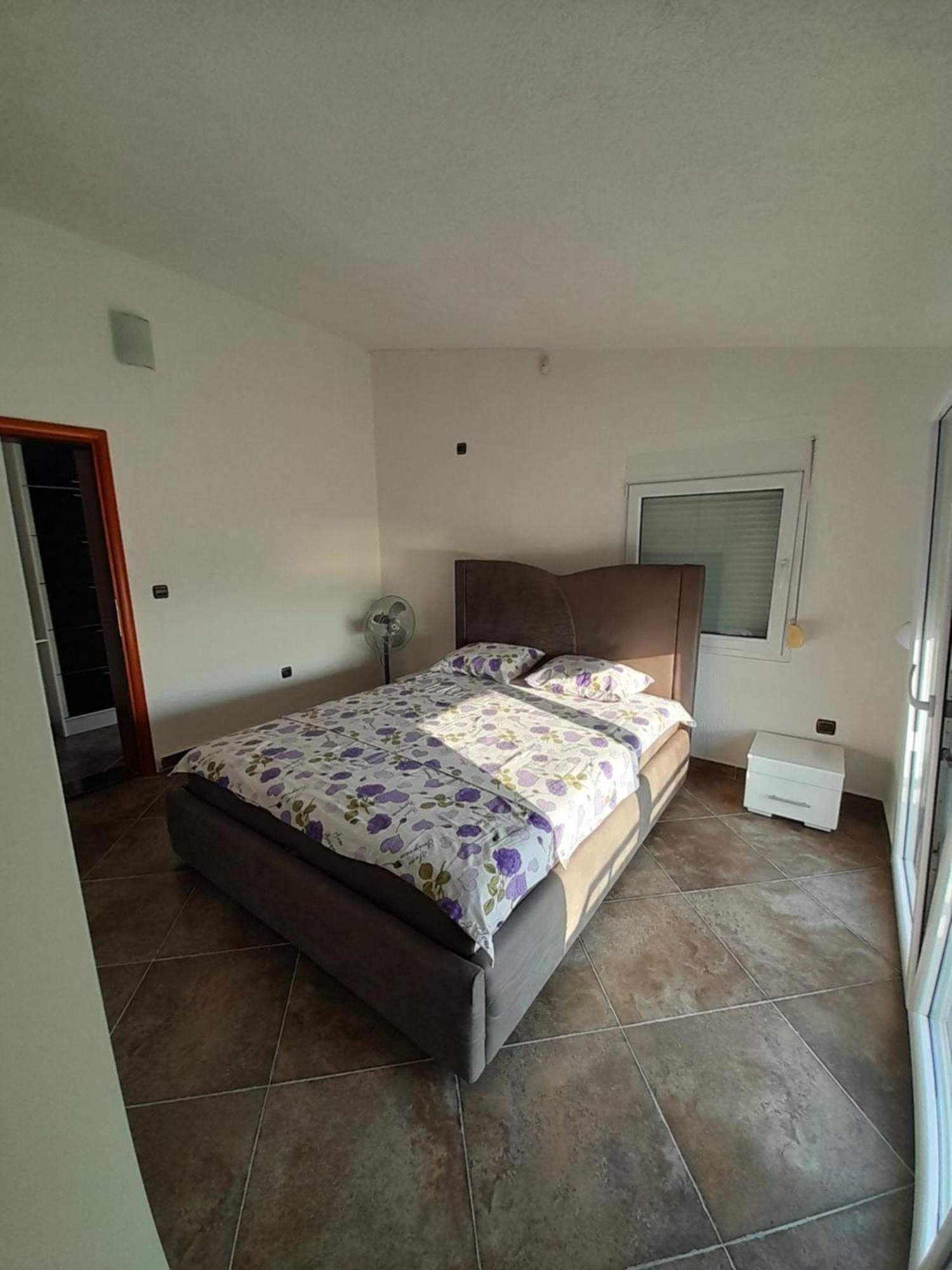 Apartmani Buena Vista Bar Zewnętrze zdjęcie