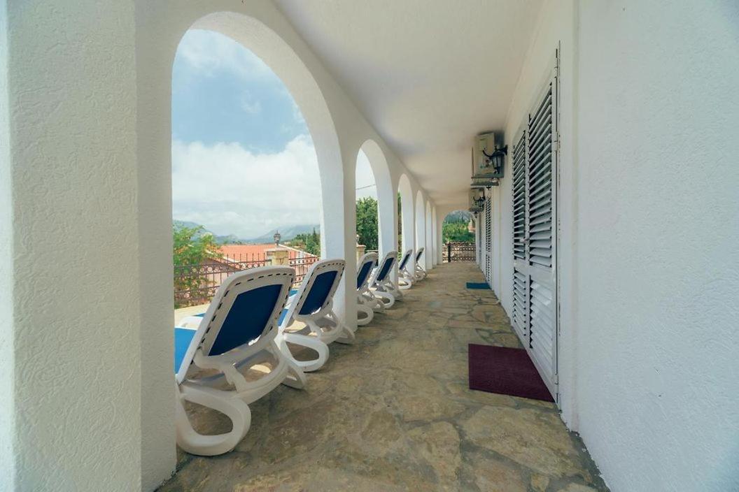 Apartmani Buena Vista Bar Zewnętrze zdjęcie