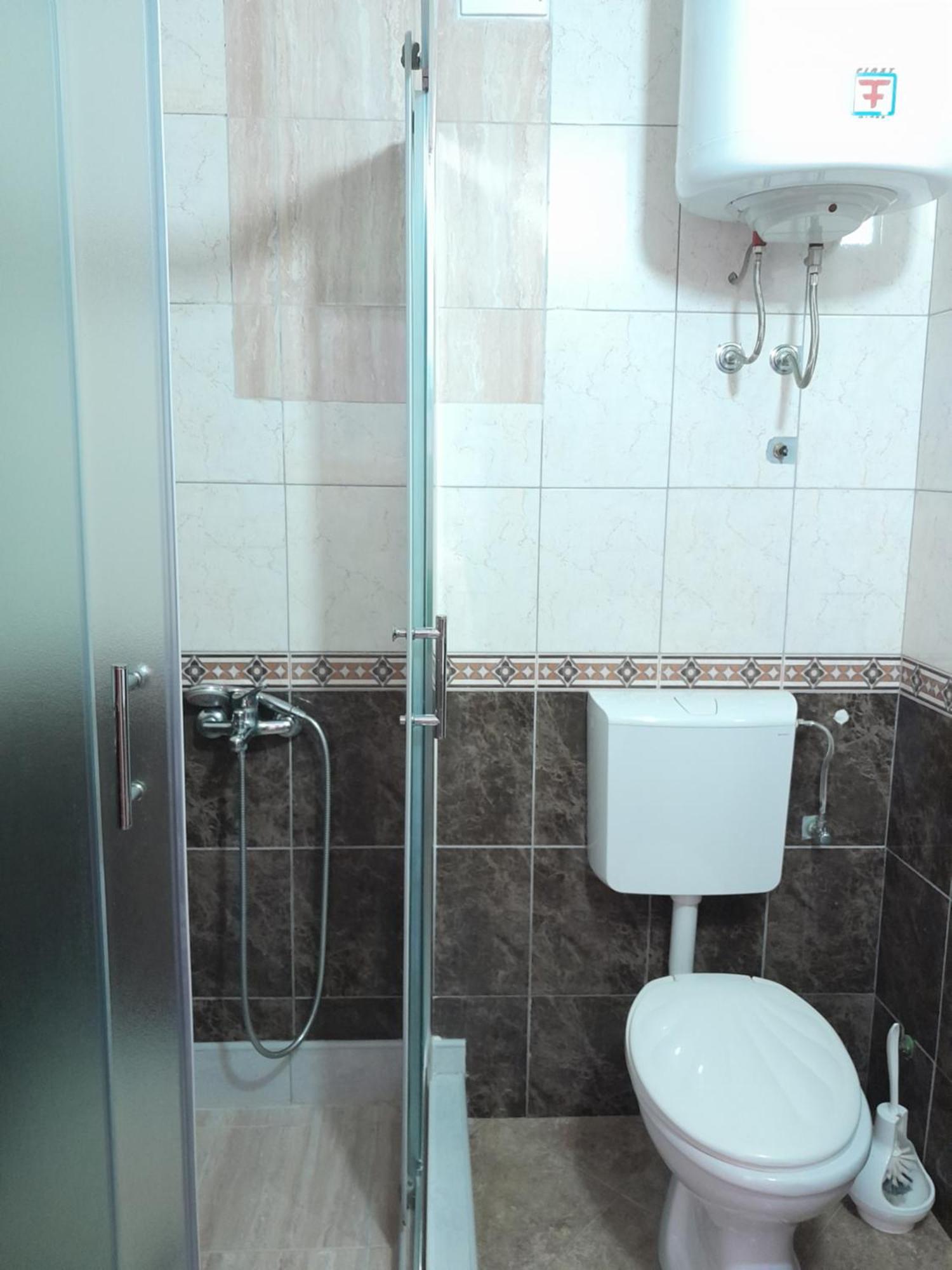 Apartmani Buena Vista Bar Zewnętrze zdjęcie