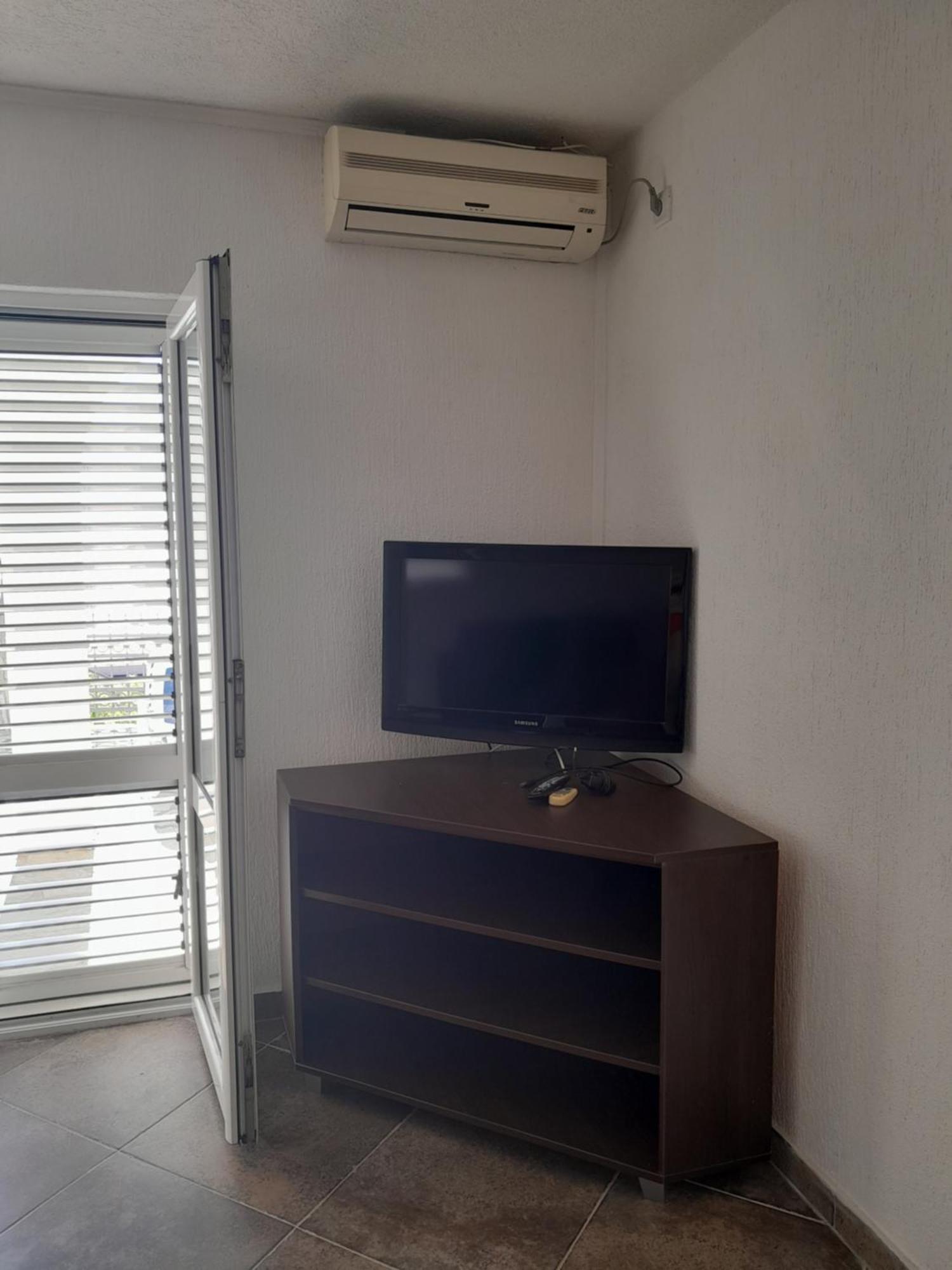 Apartmani Buena Vista Bar Zewnętrze zdjęcie